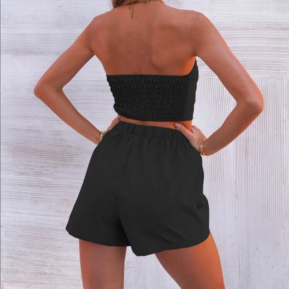 “The Boss” black tube top, shorts and single button blazer - Picture 6 of 10